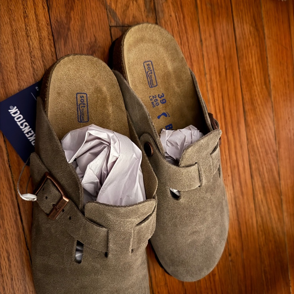 Birkenstock women’s Suede Loafers - Olive